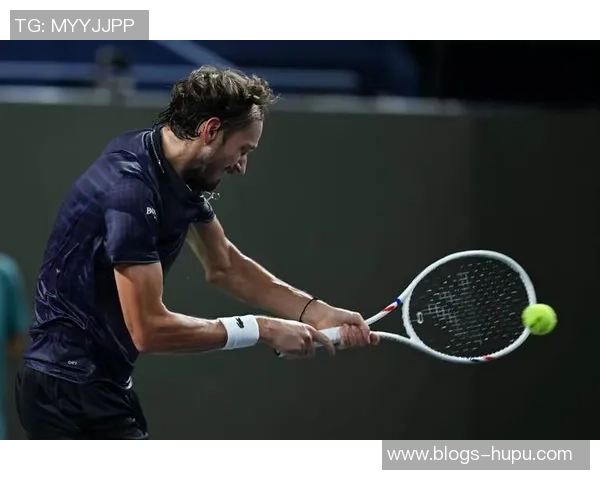 上海网球队盯防策略分析与比赛表现的得失评估 上海网球队盯防策略分析与比赛表现的得失评估