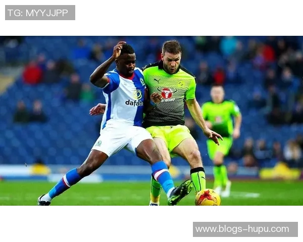 伯明翰与布莱克本激战正酣比分揭晓引发球迷热议 伯明翰与布莱克本激战正酣比分揭晓引发球迷热议