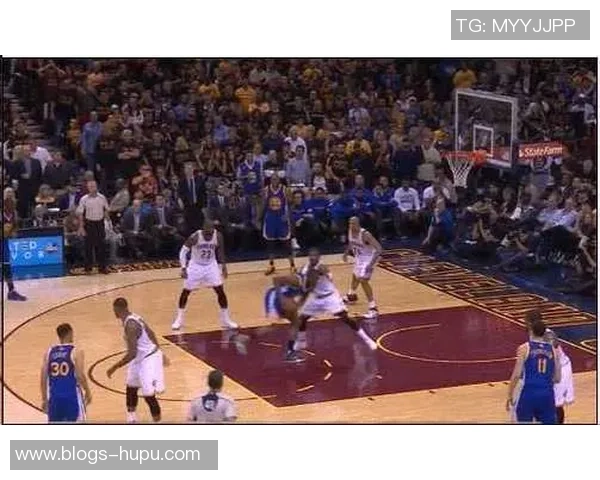 勇士与骑士NBA决赛总分对决回顾及精彩瞬间分析 勇士与骑士NBA决赛总分对决回顾及精彩瞬间分析