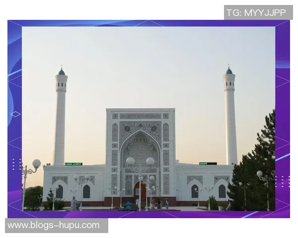 塔什干火车与扎巴汗的奇妙旅程探索与文化交融之旅